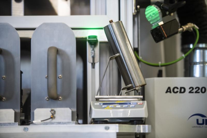 Direct Filling of Battery Cells – Efficient Electrolyte Filling Technology